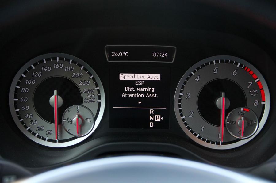  Mercedes-Benz A-Class 2012 года  (фото 25 из 78)